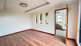 5 Bedroom Townhouse for sale in Santa Mesa, Metro Manila near LRT-2 V. Mapa