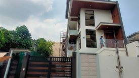 5 Bedroom Townhouse for sale in Santa Mesa, Metro Manila near LRT-2 V. Mapa
