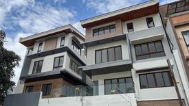 5 Bedroom Townhouse for sale in Socorro, Metro Manila near LRT-2 Araneta Center-Cubao
