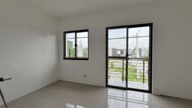 3 Bedroom Townhouse for sale in Viente Reales, Metro Manila