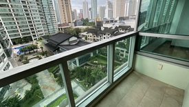 2 Bedroom Condo for sale in San Lorenzo, Metro Manila near MRT-3 Ayala