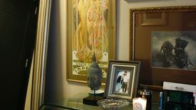 2 Bedroom Condo for sale in Fairways Tower, BGC, Metro Manila