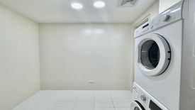 2 Bedroom Condo for sale in BGC, Metro Manila