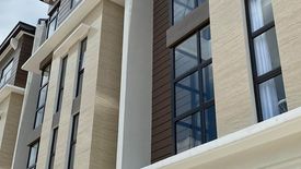 3 Bedroom Townhouse for sale in Bahay Toro, Metro Manila