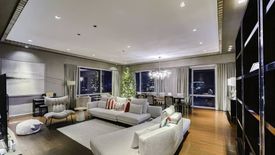 4 Bedroom Condo for sale in San Lorenzo Place, Bangkal, Metro Manila near MRT-3 Magallanes