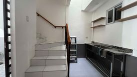 3 Bedroom Townhouse for sale in San Antonio, Metro Manila near LRT-1 Roosevelt