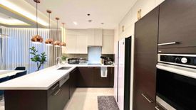 2 Bedroom Condo for sale in The Suites at One Bonifacio High Street, Pinagsama, Metro Manila