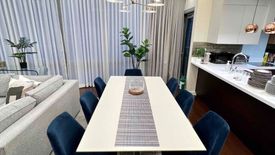 2 Bedroom Condo for sale in The Suites at One Bonifacio High Street, Pinagsama, Metro Manila