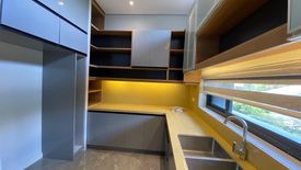 4 Bedroom Townhouse for sale in Corazon de Jesus, Metro Manila