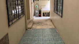 3 Bedroom House for rent in West Triangle, Metro Manila near MRT-3 Quezon Avenue