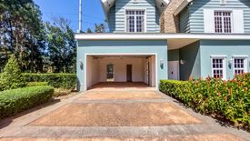 5 Bedroom House for sale in Santo Domingo, Laguna