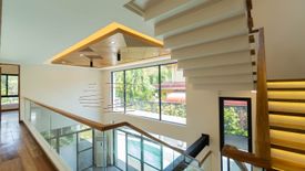 7 Bedroom House for sale in New Alabang Village, Metro Manila