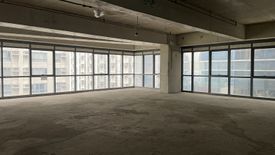 Commercial for rent in BGC, Metro Manila
