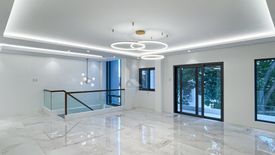 5 Bedroom House for sale in Tandang Sora, Metro Manila