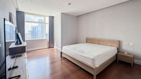 3 Bedroom Condo for sale in Urdaneta, Metro Manila near MRT-3 Buendia