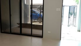 5 Bedroom Townhouse for sale in Banaba, Rizal