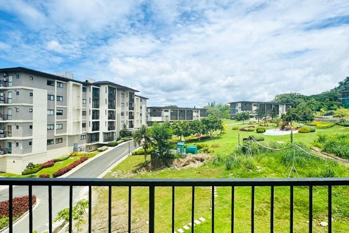 NEW LISTING: Tagaytay Highlands 1 Bedroom Condominium