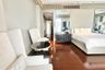 4 Bedroom Condo for sale in San Lorenzo, Metro Manila near MRT-3 Ayala