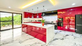 5 Bedroom House for sale in Ayala Westgrove Heights, Inchican, Cavite