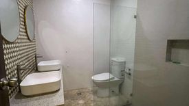 3 Bedroom House for sale in Milagrosa, Metro Manila