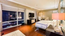 4 Bedroom Condo for sale in San Lorenzo, Metro Manila near MRT-3 Ayala