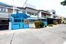 Rumah disewa dengan 5 kamar tidur di Kartini, Jakarta