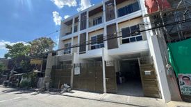 3 Bedroom Townhouse for sale in San Antonio, Metro Manila near LRT-1 Roosevelt