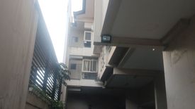 4 Bedroom House for sale in Kapitolyo, Metro Manila