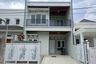 Rumah dijual dengan 4 kamar tidur di Buahbatu, Jawa Barat