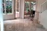 Rumah dijual dengan 4 kamar tidur di Sentul, Jawa Barat