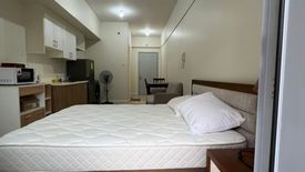 Condo for rent in Kapitolyo, Metro Manila