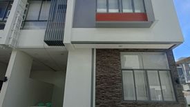 3 Bedroom Townhouse for sale in Bahay Toro, Metro Manila