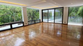 6 Bedroom House for sale in New Alabang Village, Metro Manila