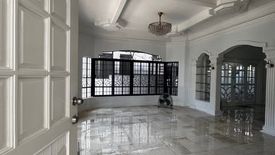 5 Bedroom House for rent in BF Homes, Metro Manila