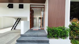 5 Bedroom House for sale in BF Homes, Metro Manila