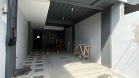 3 Bedroom Townhouse for sale in San Nicolas, Metro Manila