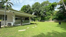 5 Bedroom House for rent in Forbes Park North, Metro Manila near MRT-3 Ayala