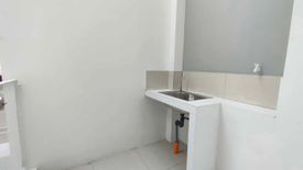 3 Bedroom Townhouse for sale in Central, Metro Manila