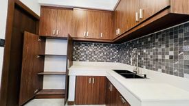 4 Bedroom Townhouse for sale in Central, Metro Manila