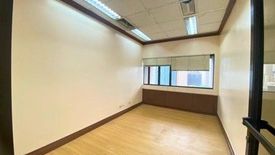 Office for rent in PNB Makati Center, San Lorenzo, Metro Manila near MRT-3 Ayala