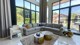 9 Bedroom House for sale in New Alabang Village, Metro Manila