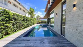 5 Bedroom House for sale in New Alabang Village, Metro Manila