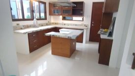 House for sale in Pamplona Dos, Metro Manila