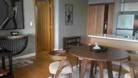 2 Bedroom Condo for rent in Park Terraces, San Lorenzo, Metro Manila near MRT-3 Ayala