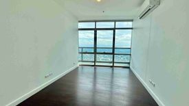 4 Bedroom Condo for sale in BGC, Metro Manila
