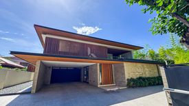 5 Bedroom House for sale in New Alabang Village, Metro Manila