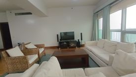 2 Bedroom Condo for rent in San Lorenzo, Metro Manila near MRT-3 Ayala