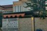 5 Bedroom House for sale in Manyaran, Central Java