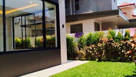 5 Bedroom House for sale in BF Homes, Metro Manila