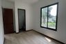 5 Bedroom House for sale in Sentul, West Java